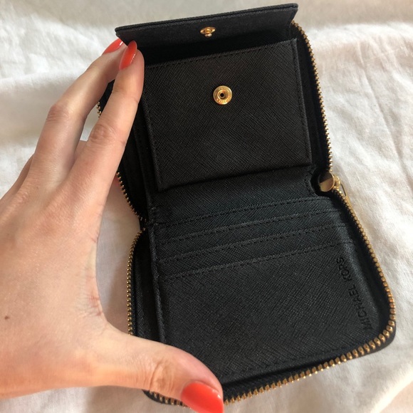 Michael Kors Black Patent Leather Wallet - Picture 7 of 8